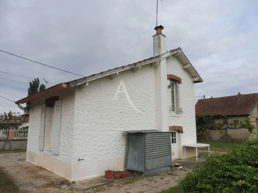 Maison à LAMOTTE-BEUVRON