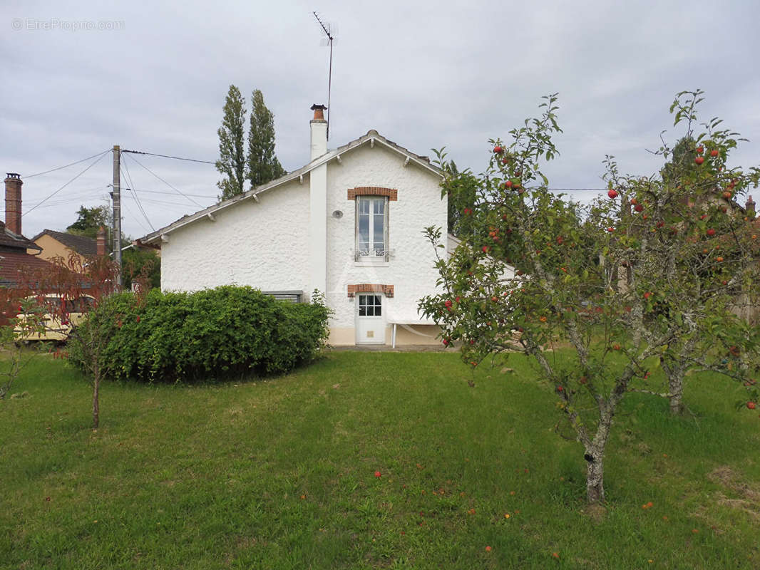 Maison à LAMOTTE-BEUVRON