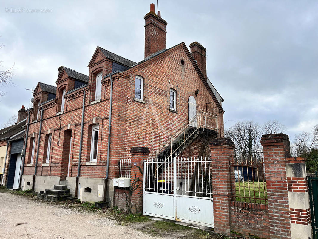 Maison à LAMOTTE-BEUVRON