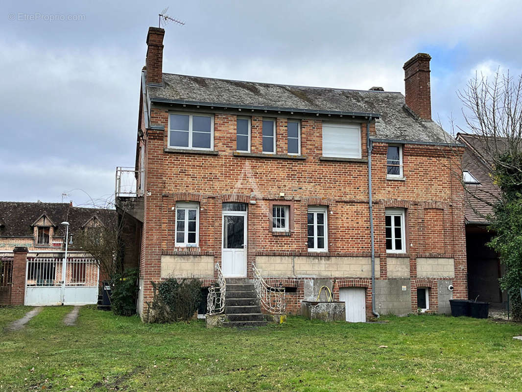 Maison à LAMOTTE-BEUVRON