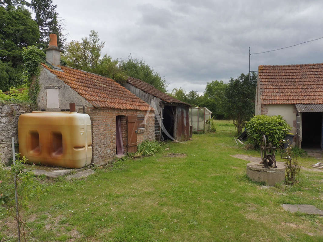 Maison à NEUNG-SUR-BEUVRON