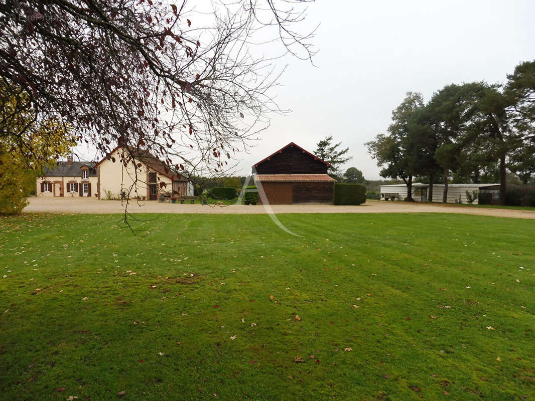 Appartement à LAMOTTE-BEUVRON