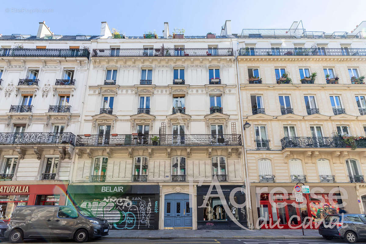 Appartement à PARIS-10E