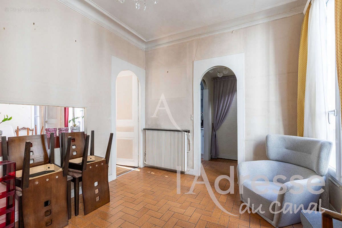 Appartement à PARIS-10E