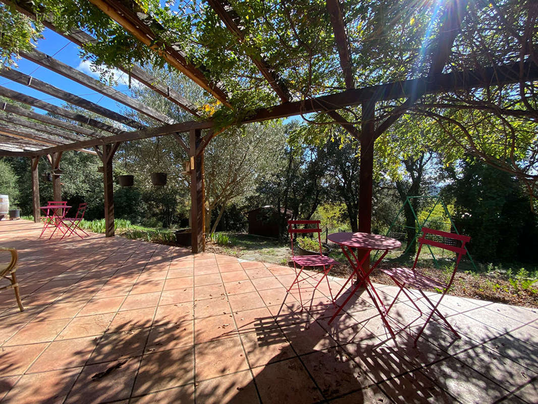 Maison à CAUNES-MINERVOIS