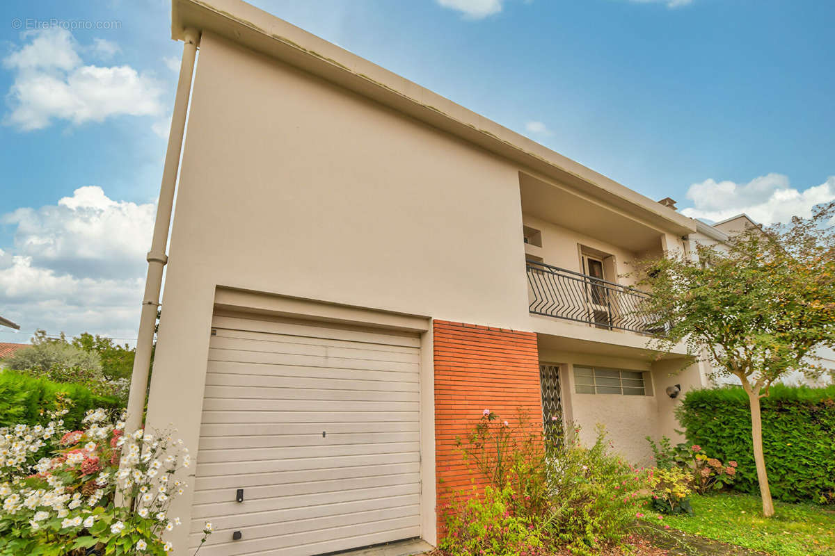 Maison à BLAGNAC