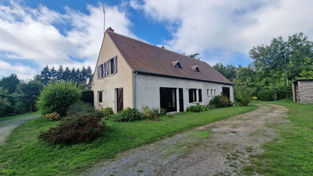 Maison à LE BLANC