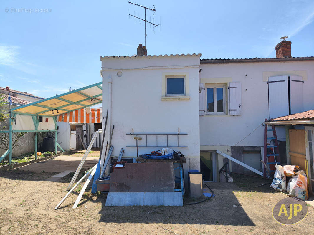 Maison à L&#039;AIGUILLON-SUR-MER