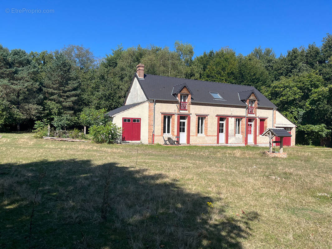 Maison à CLEMONT