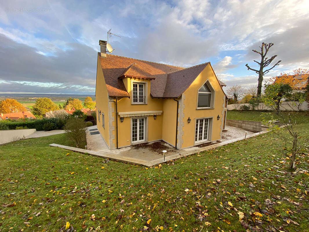 Maison à SAINT-GERMAIN-DE-LA-GRANGE