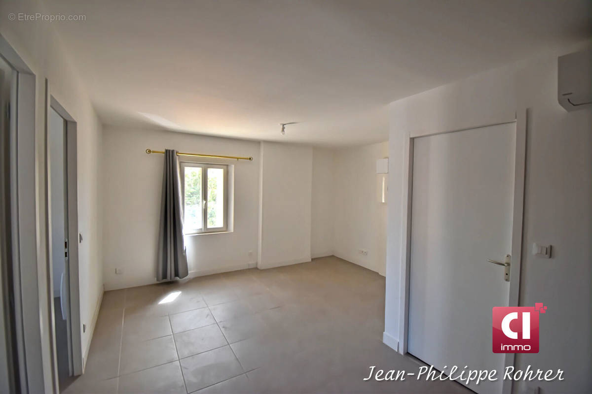 Appartement à BESSE-SUR-ISSOLE