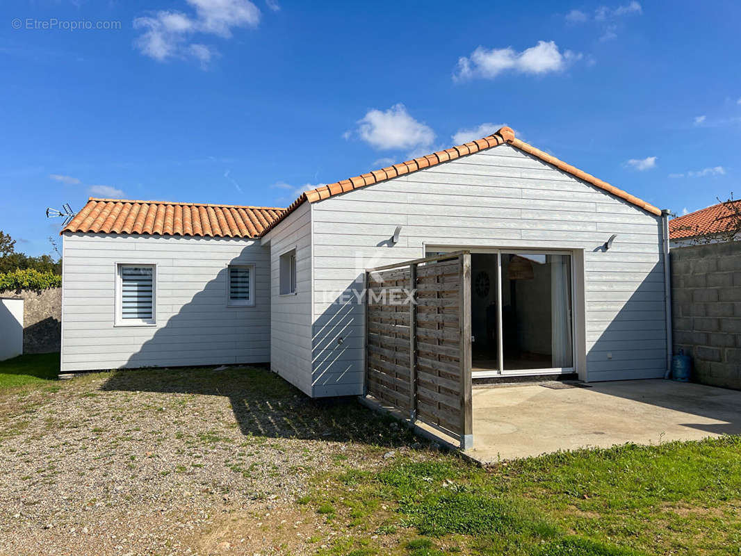 Maison à LA CHAPELLE-ACHARD