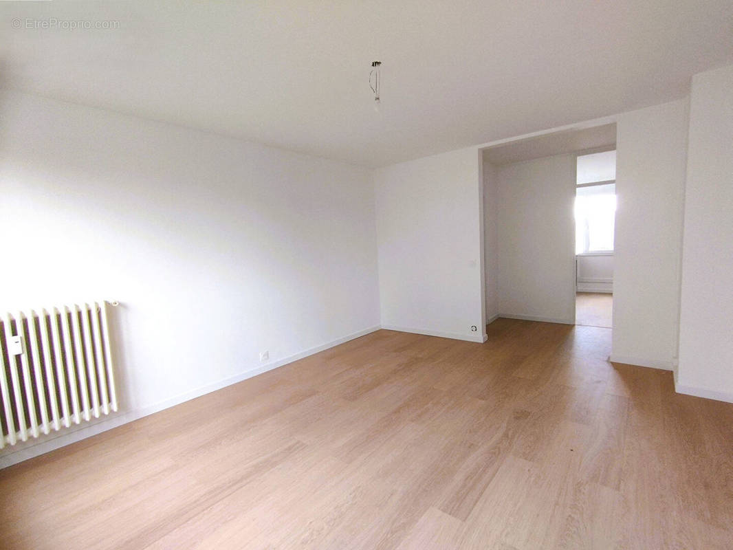 Appartement à HELLEMMES-LILLE