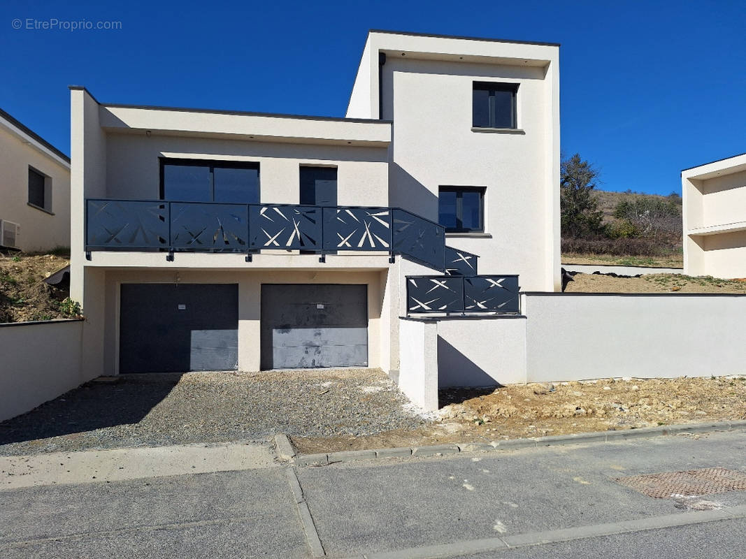 Maison à COURNON-D&#039;AUVERGNE