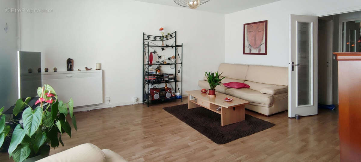 Appartement à NEUILLY-SUR-MARNE