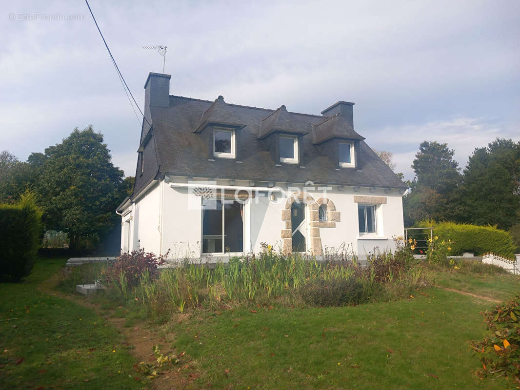 Maison à GUINGAMP