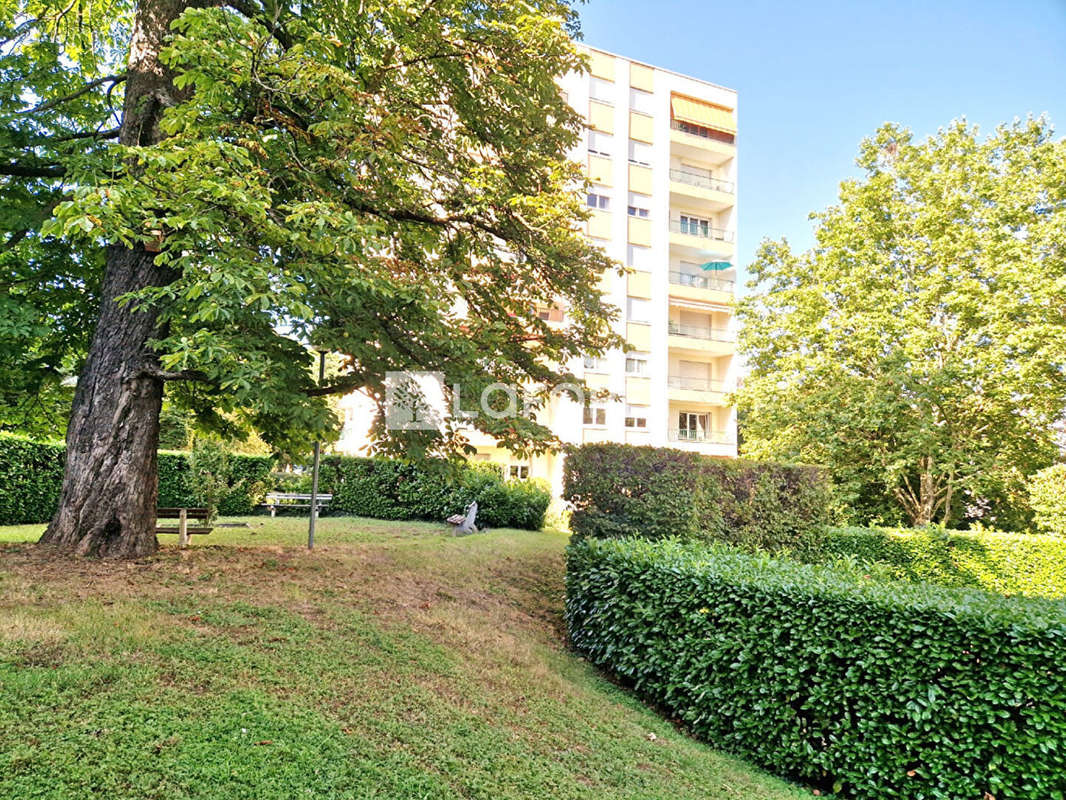 Appartement à LA MULATIERE