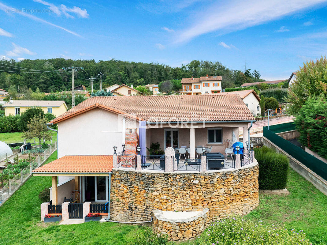 Maison à SAINTE-FOY-L&#039;ARGENTIERE