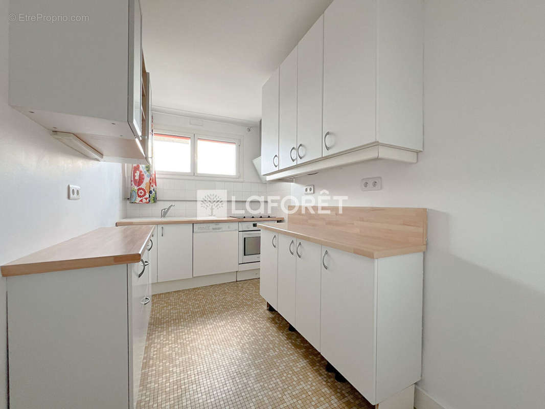 Appartement à MONTROUGE