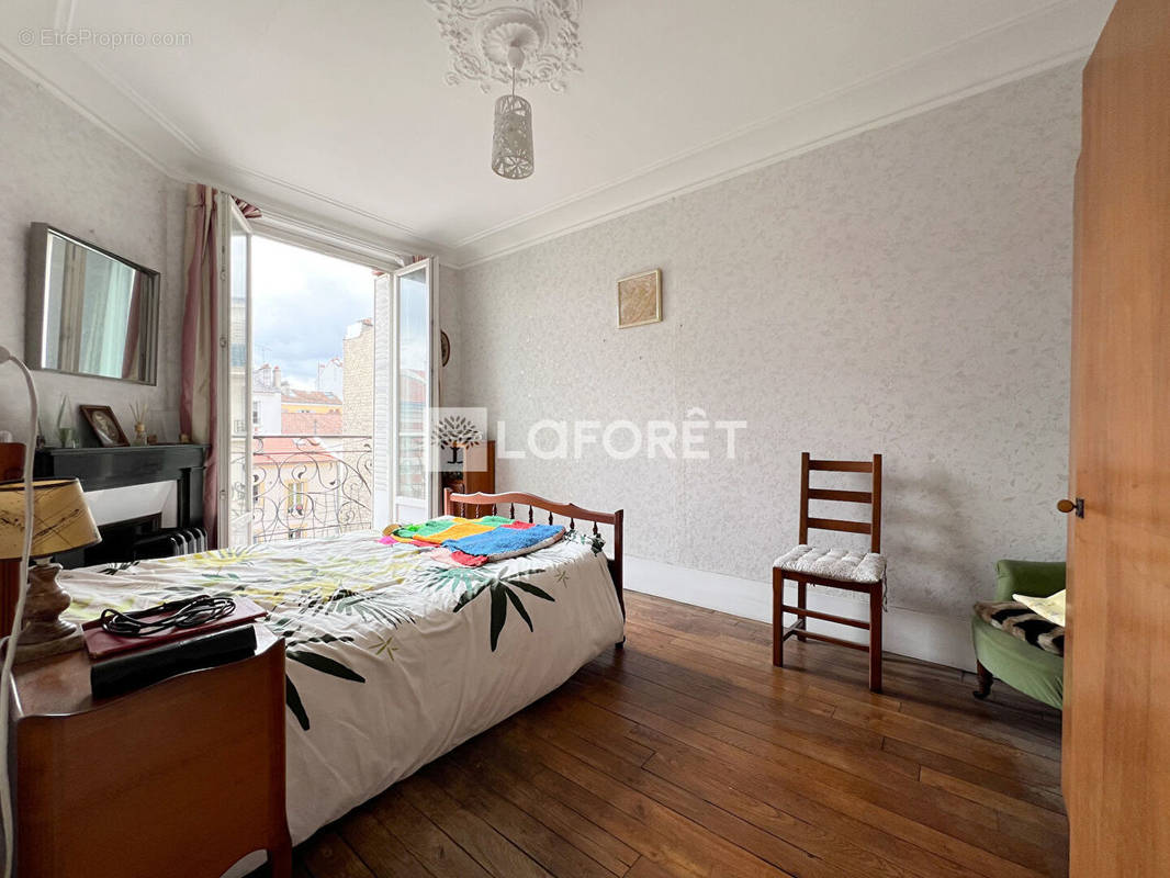 Appartement à MONTROUGE