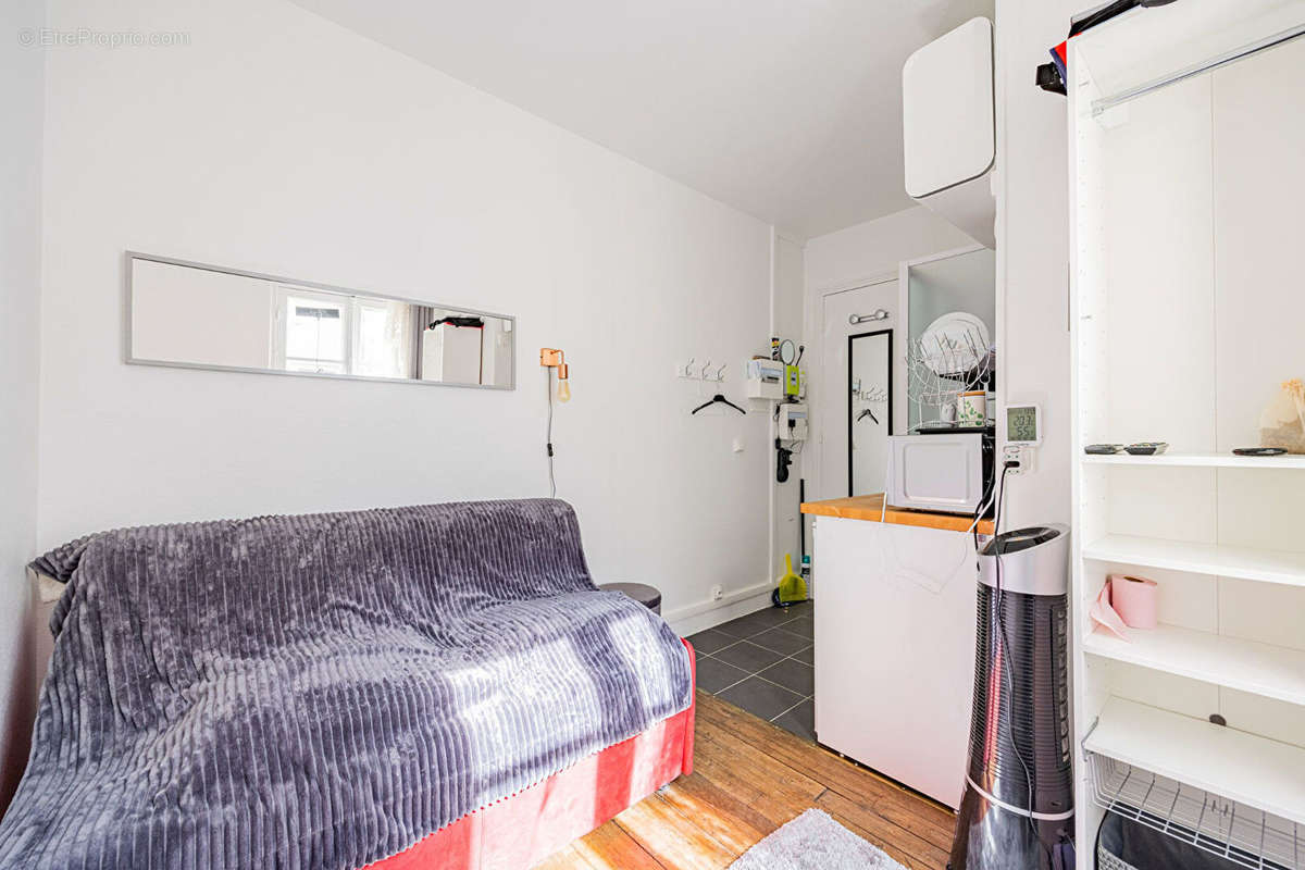 Appartement à PARIS-7E