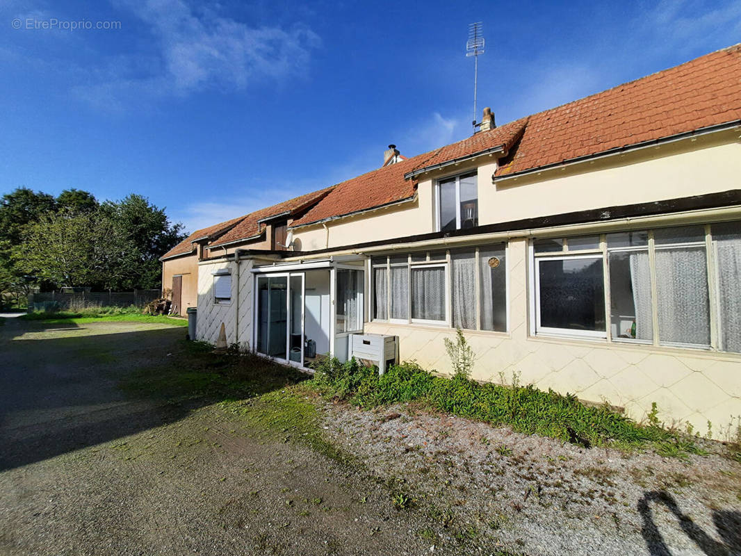 Maison à TRIGNAC