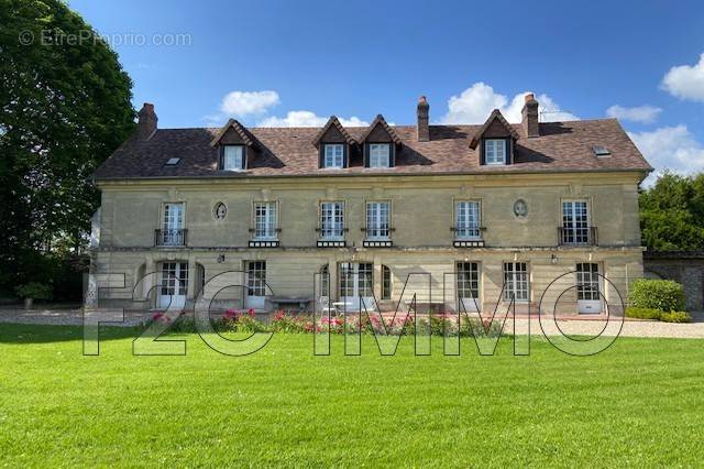 Maison à BOURG-ACHARD