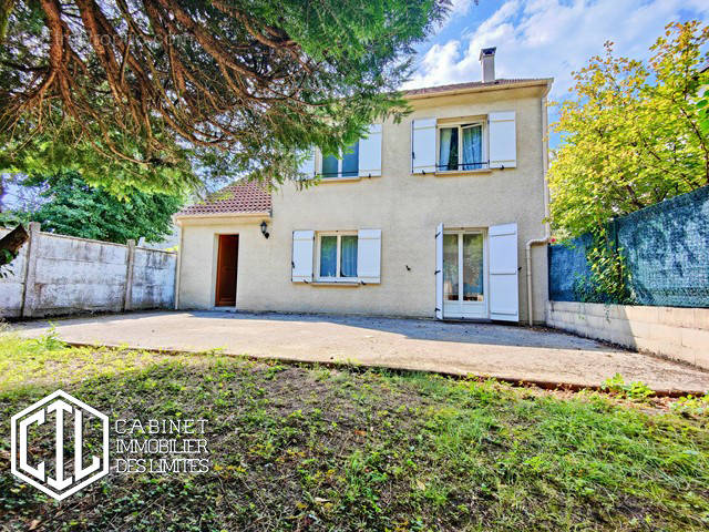 Maison à CLICHY-SOUS-BOIS