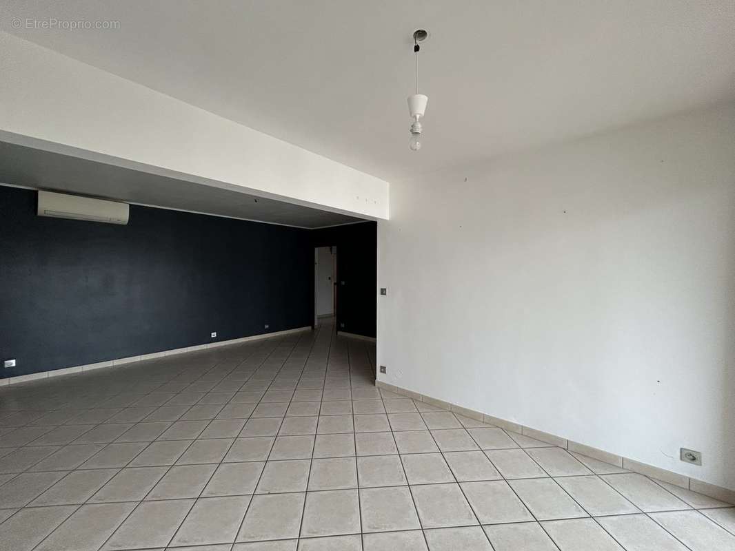 Appartement à PRIVAS