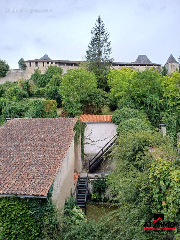 Appartement à CHALAIS