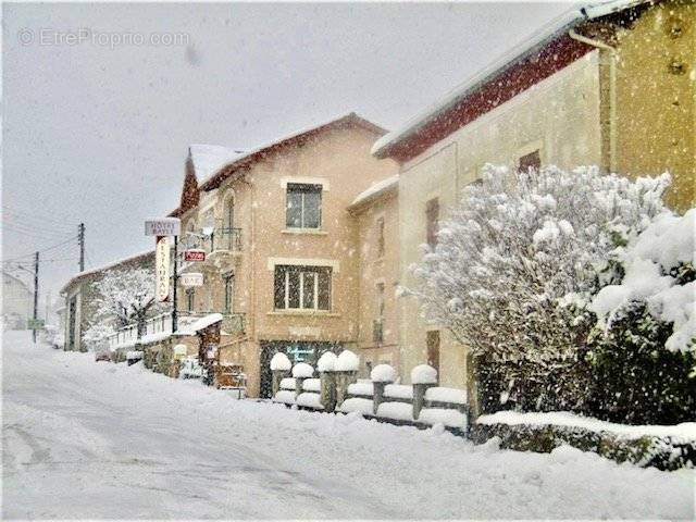 Commerce à BELCAIRE