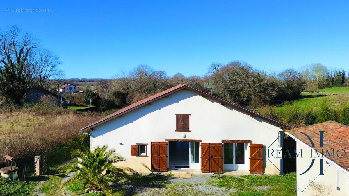 Maison à SORDE-L&#039;ABBAYE