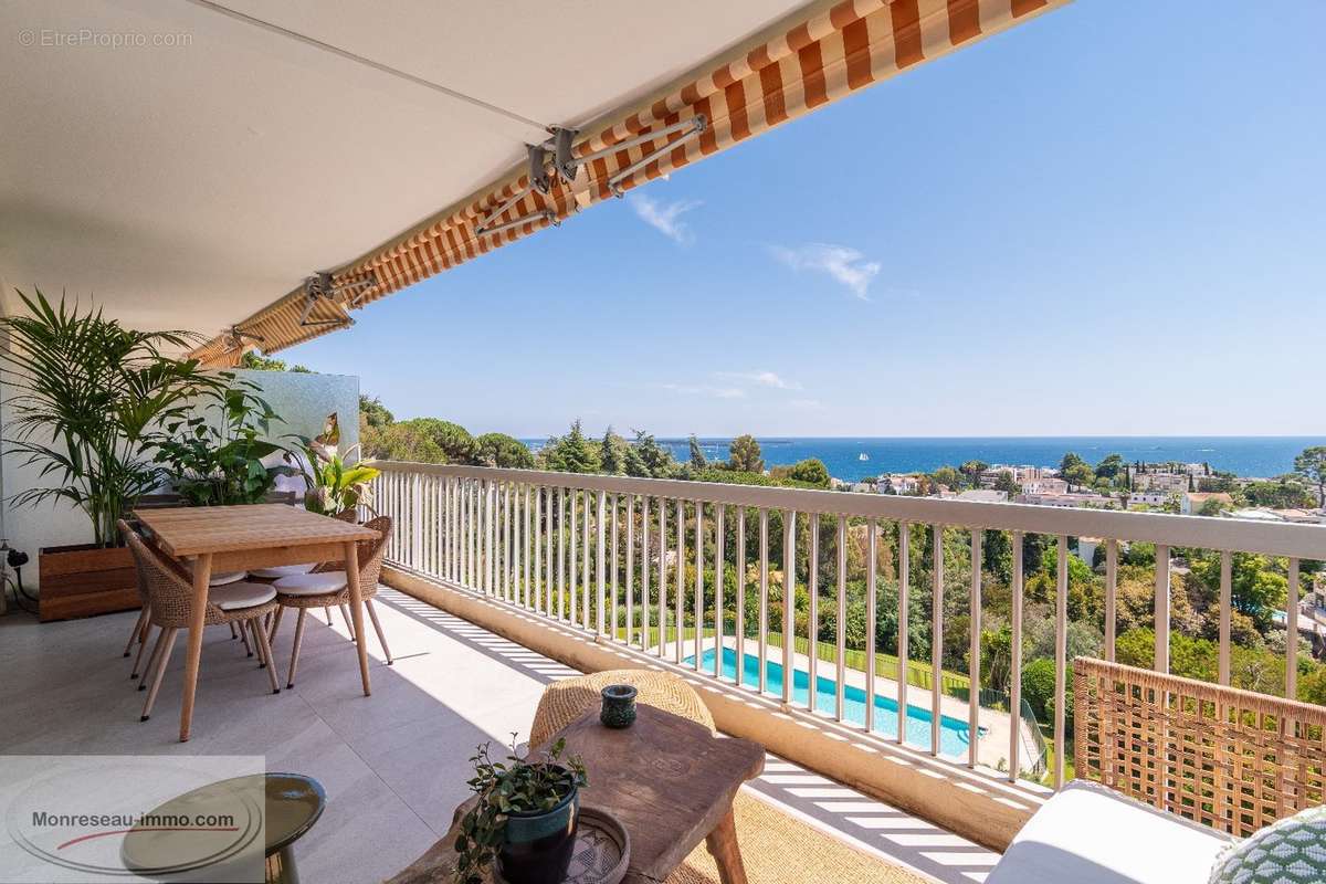 Appartement à CANNES