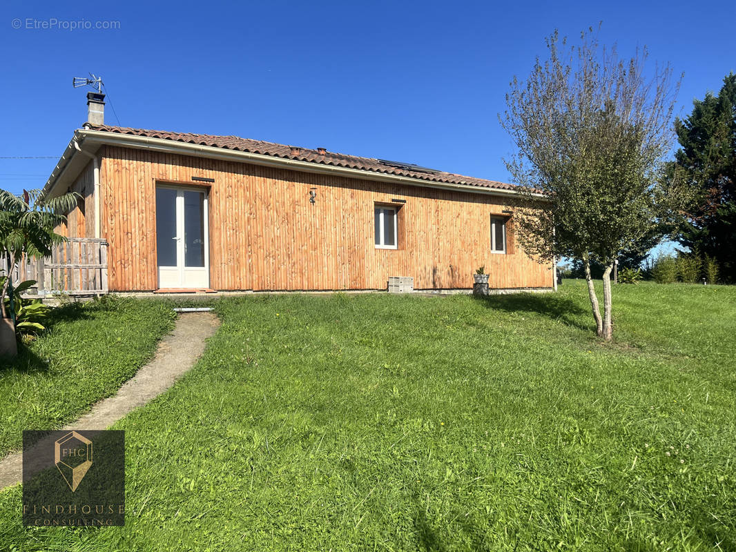 Maison à L&#039;ISLE-EN-DODON