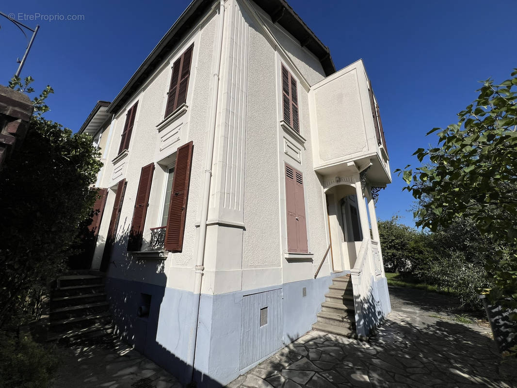 Maison à MAISONS-ALFORT