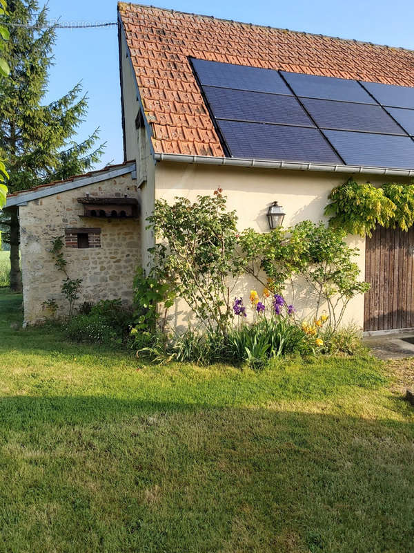 Maison à LE MELE-SUR-SARTHE