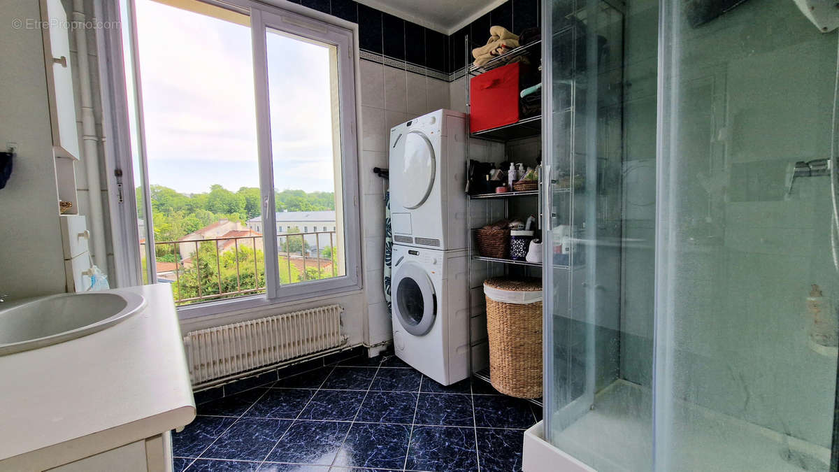 Appartement à RUEIL-MALMAISON