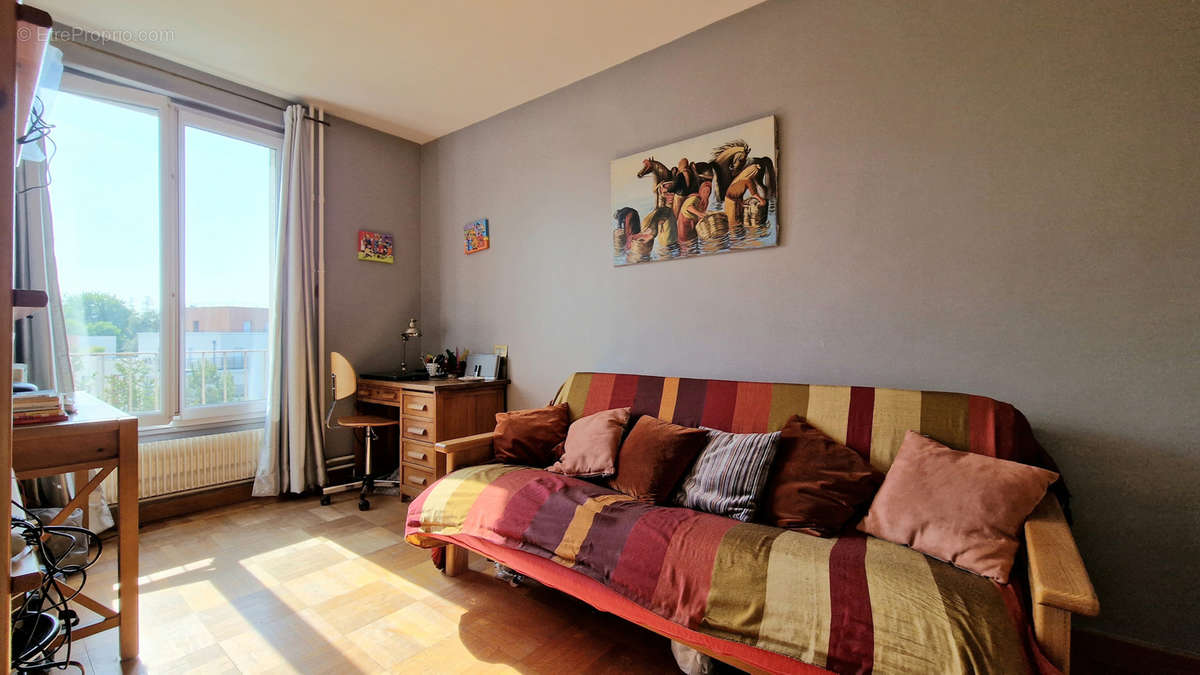 Appartement à RUEIL-MALMAISON