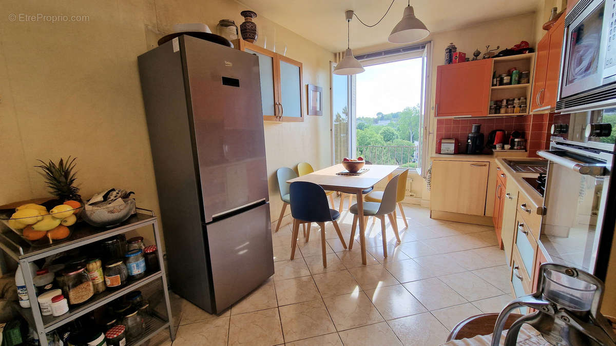 Appartement à RUEIL-MALMAISON