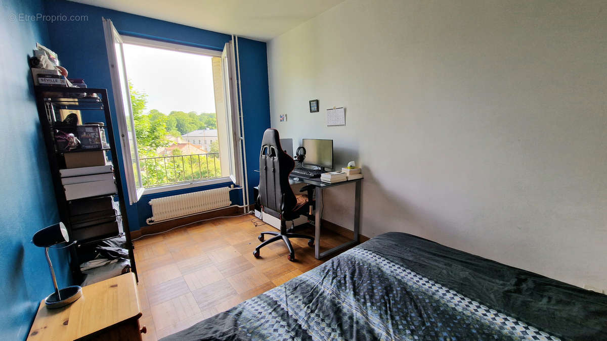 Appartement à RUEIL-MALMAISON