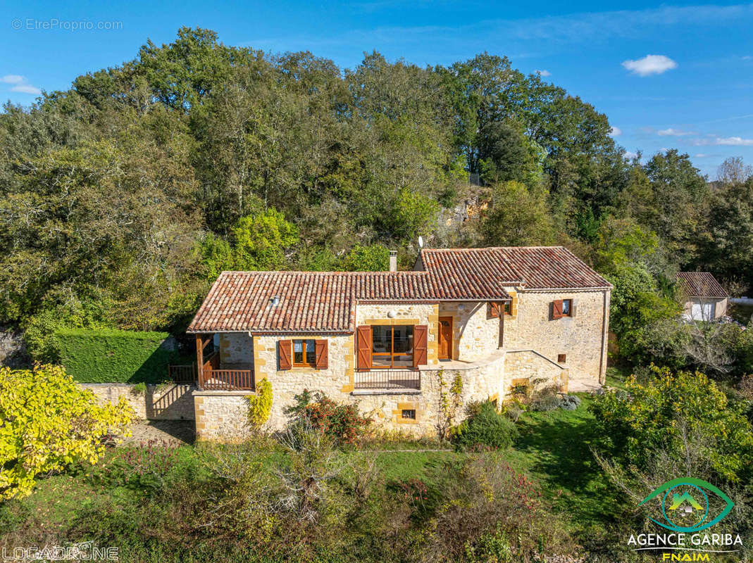 Maison à LACAPELLE-BIRON