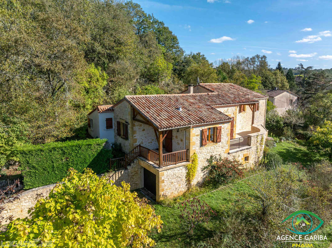 Maison à LACAPELLE-BIRON