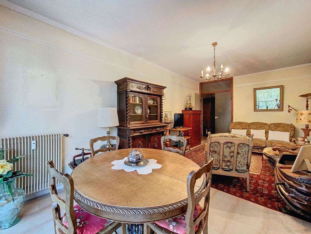 Appartement à CAGNES-SUR-MER