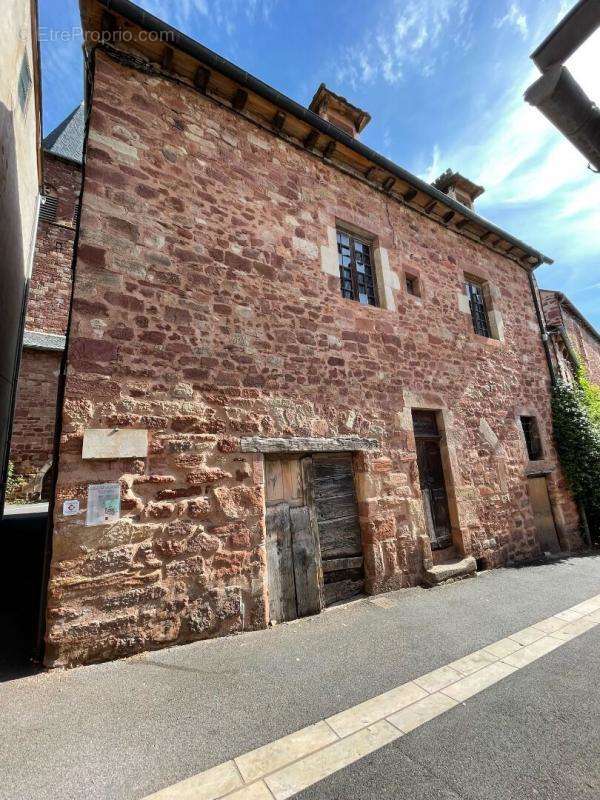 Maison à CLAIRVAUX-D&#039;AVEYRON