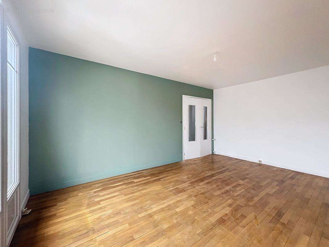 Appartement à BRIVE-LA-GAILLARDE