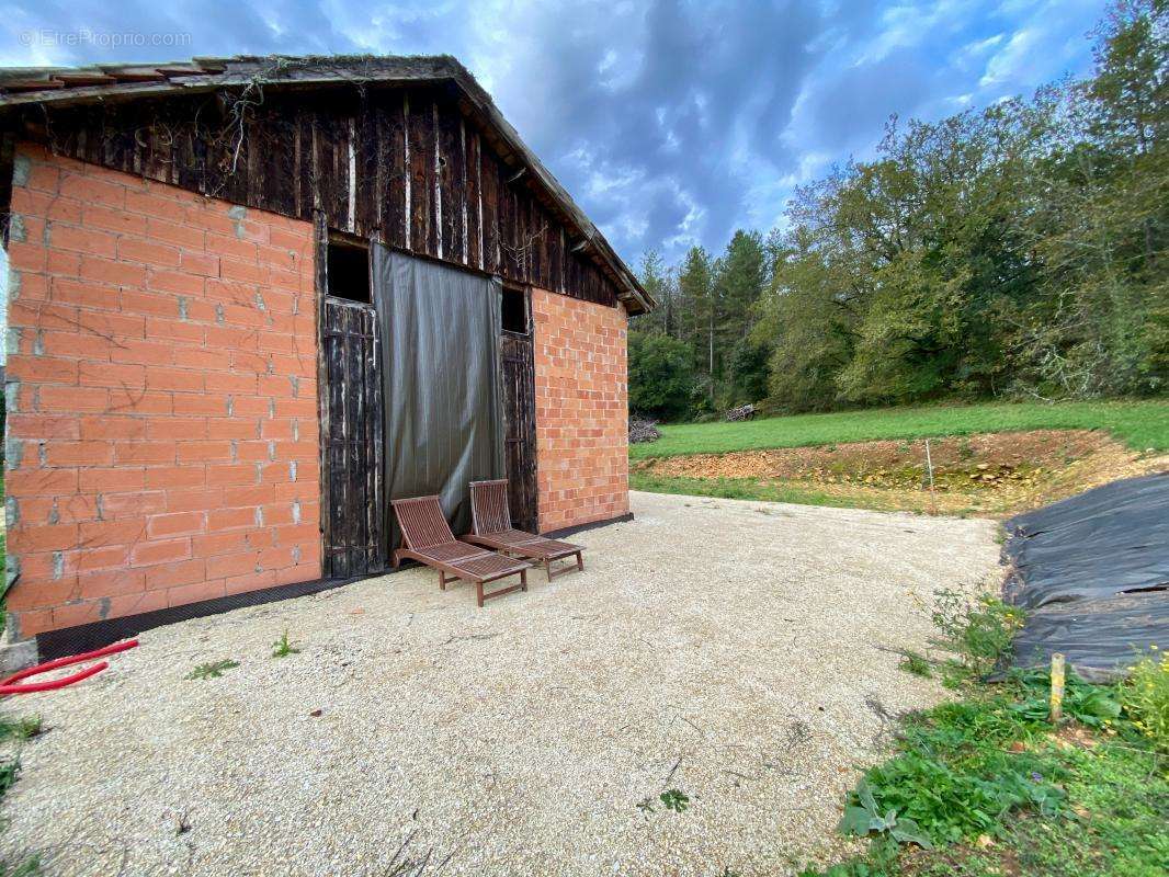 Maison à TREMOLAT