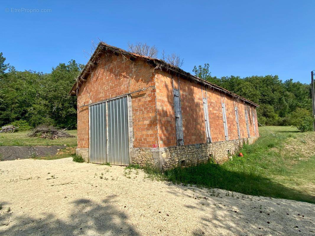 Maison à TREMOLAT