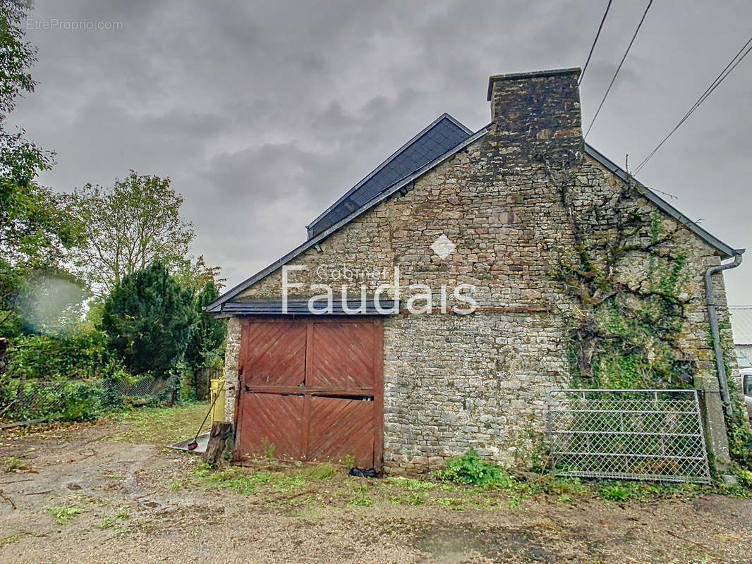 Maison à VILLERS-BOCAGE