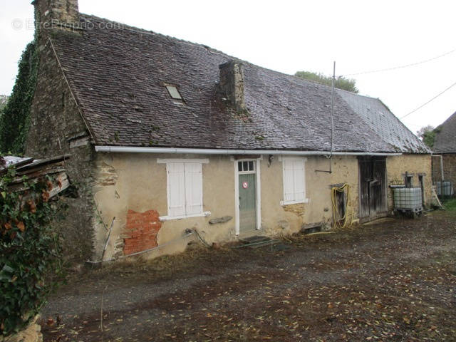 Appartement à COUSSAC-BONNEVAL