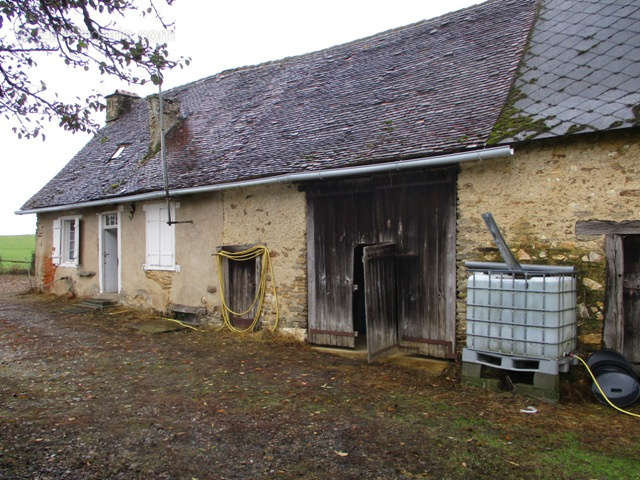 Appartement à COUSSAC-BONNEVAL